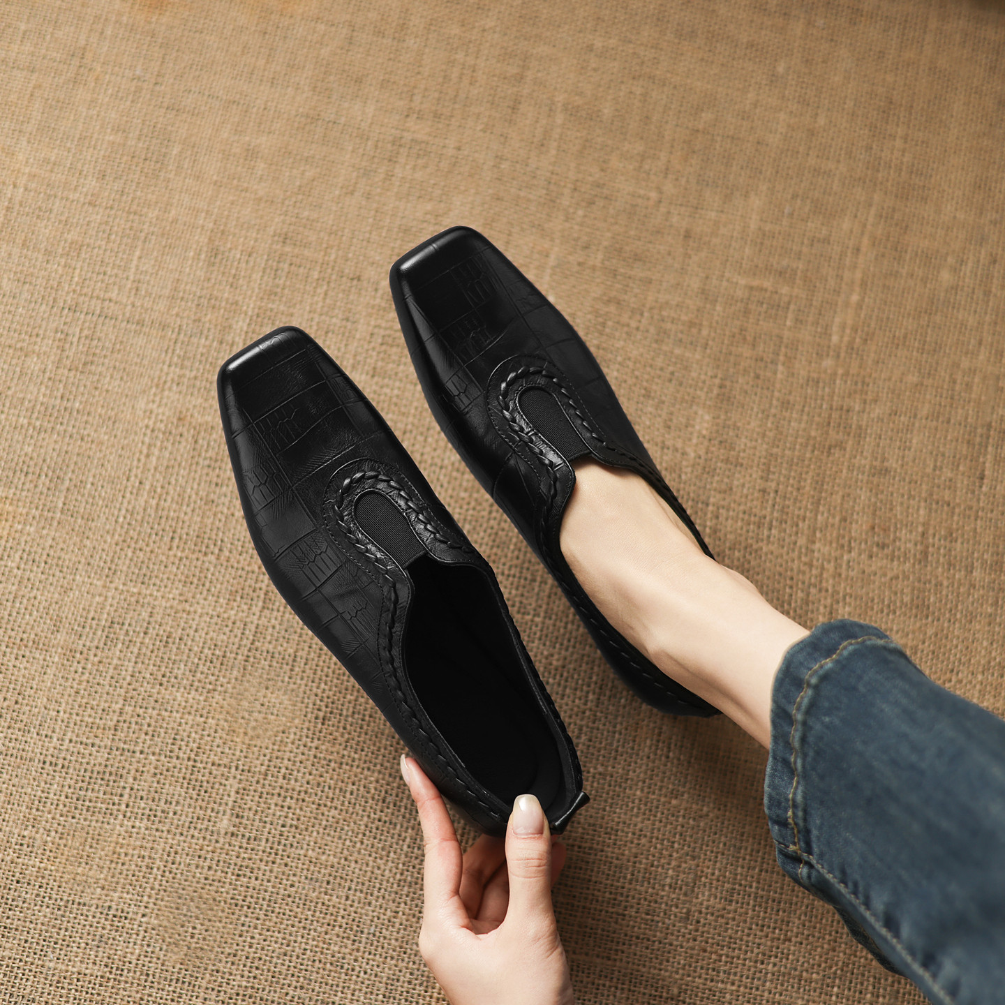 3cm低跟方头黑色英伦风小皮鞋女