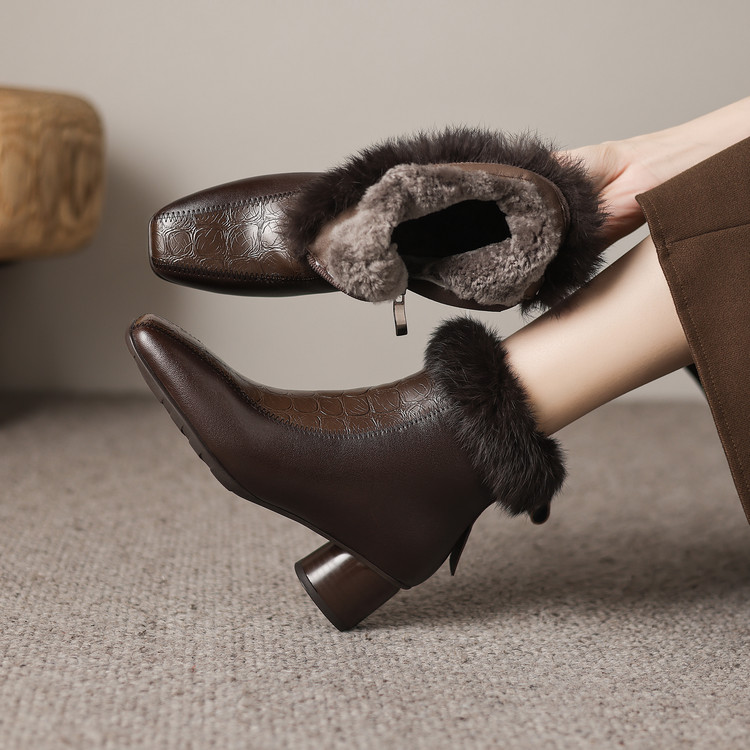 5cm羊羔毛雪地靴女真皮保暖