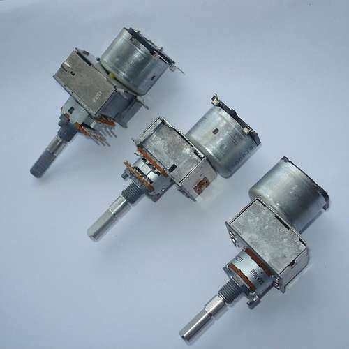 日本ALPS功放机音量遥控马达电位器6脚进口音响A100K A50K 轴28