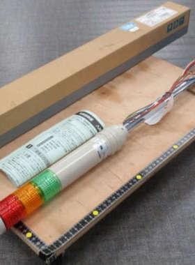 日本ARROW信号灯LOUG-24-1    LOUG-24-2   LOUG-24-3