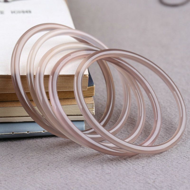 瑕疵款特价处理玉髓叮当镯美人镯