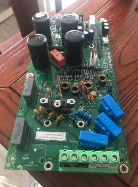 全新原装ABB 64281747F TYPE：RINT-5211C ACS800驱动板