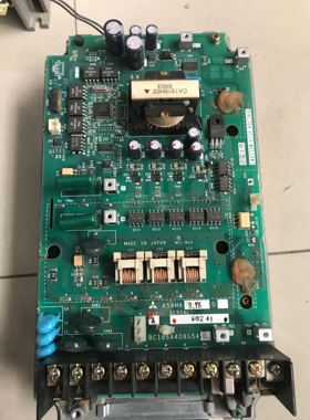 A54MA0.75D三菱变频器A540F540 BC186A408G54驱动板带模块拆机