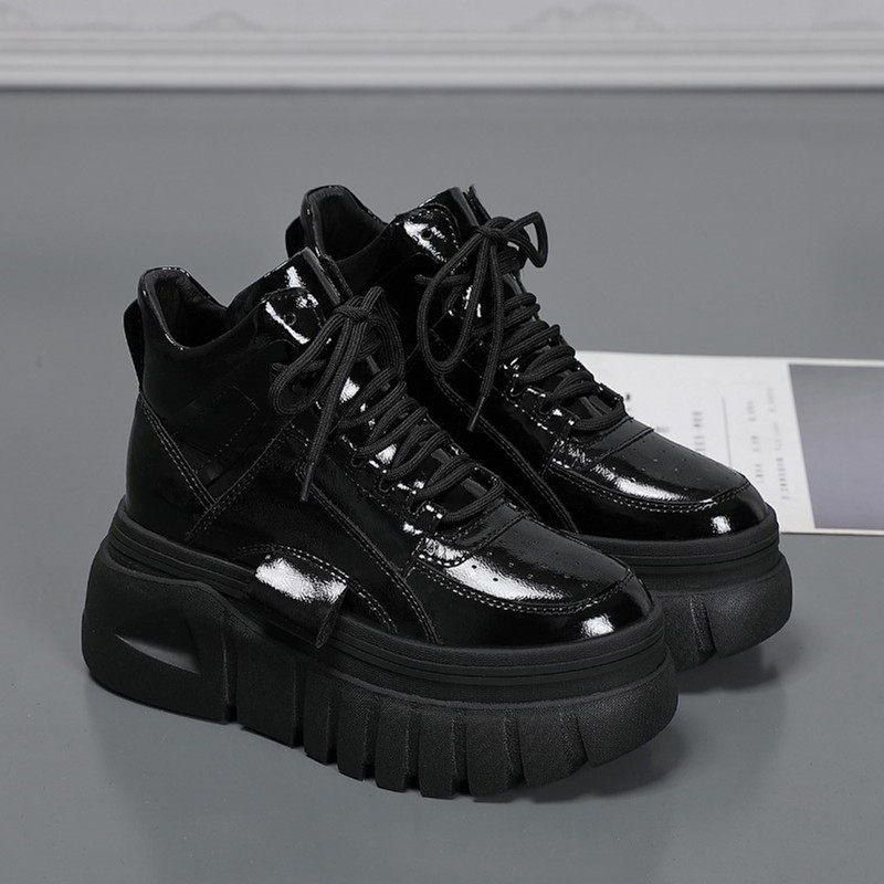 欧货马丁鞋 欧洲站春秋简约短靴松糕厚底百搭漆皮英伦马丁靴女潮,女鞋,马丁靴,淘宝优惠券,粉丝福利购,淘宝优惠卷