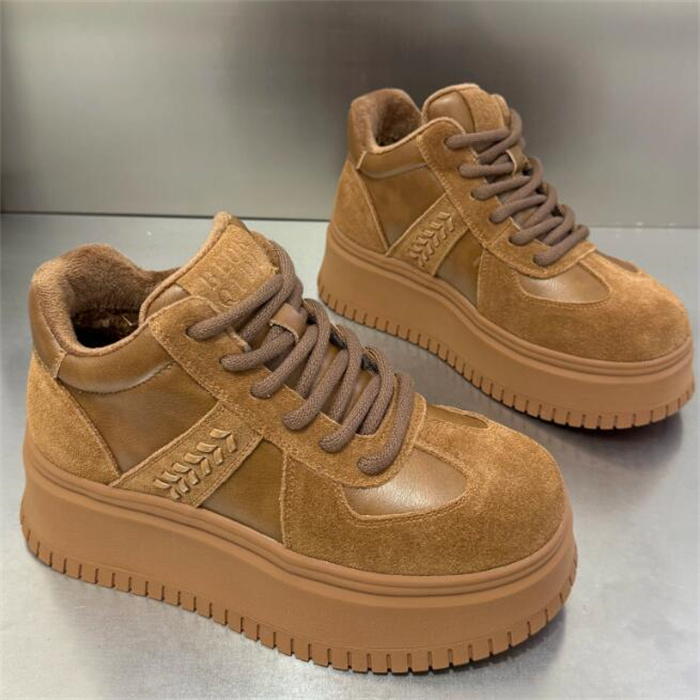 隐形内增高8厘米莱咖坡跟雪地靴