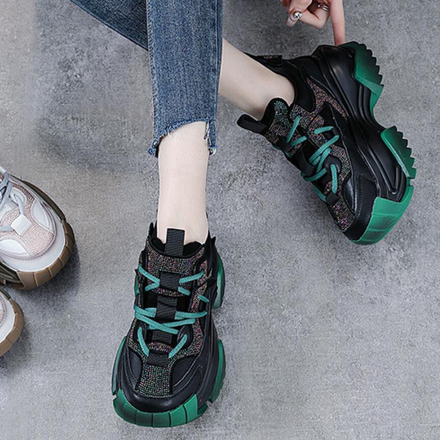 莱咖坡跟隐形内增高10厘米休闲鞋