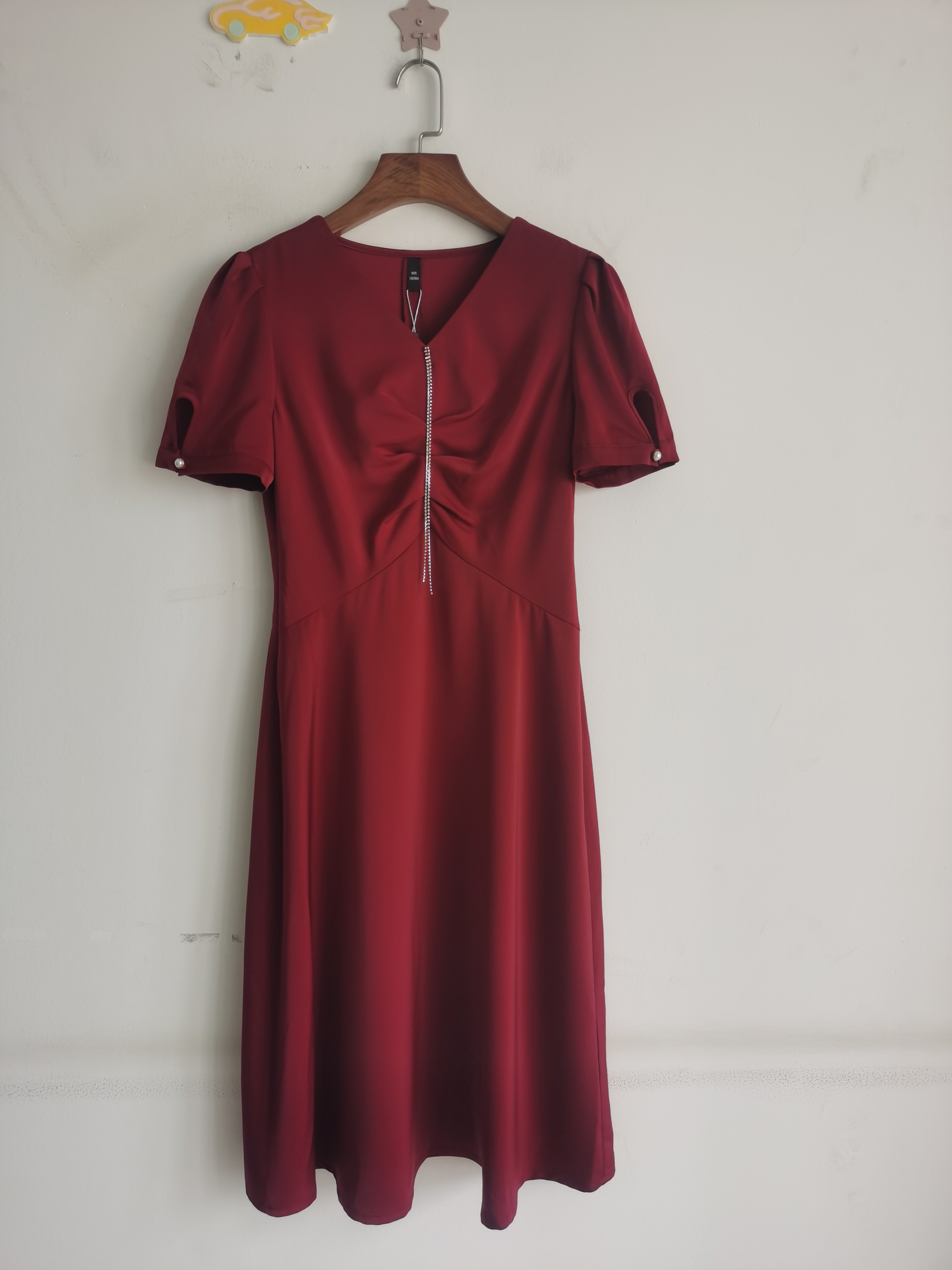 尚唯诗SWS20B100时尚显瘦网红连衣裙2020年夏季