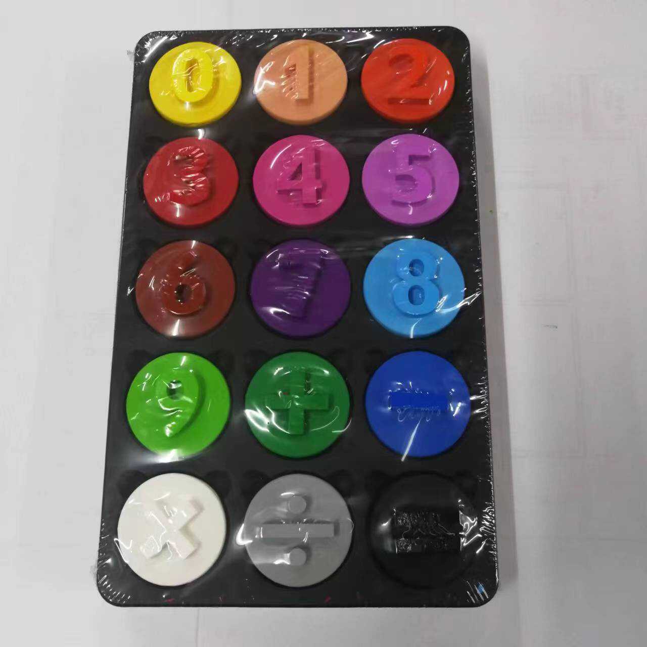 安全无毒可以随意玩耍的蜡笔掌握