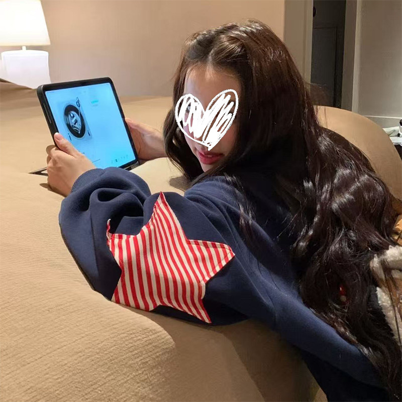 学生党通勤百搭休闲慵懒风加绒卫衣女宽松套头长袖保暖上衣学院风