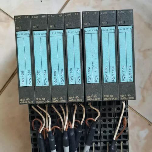 议价6ES7 135-4MB01-0AB0模拟量输出PLC
