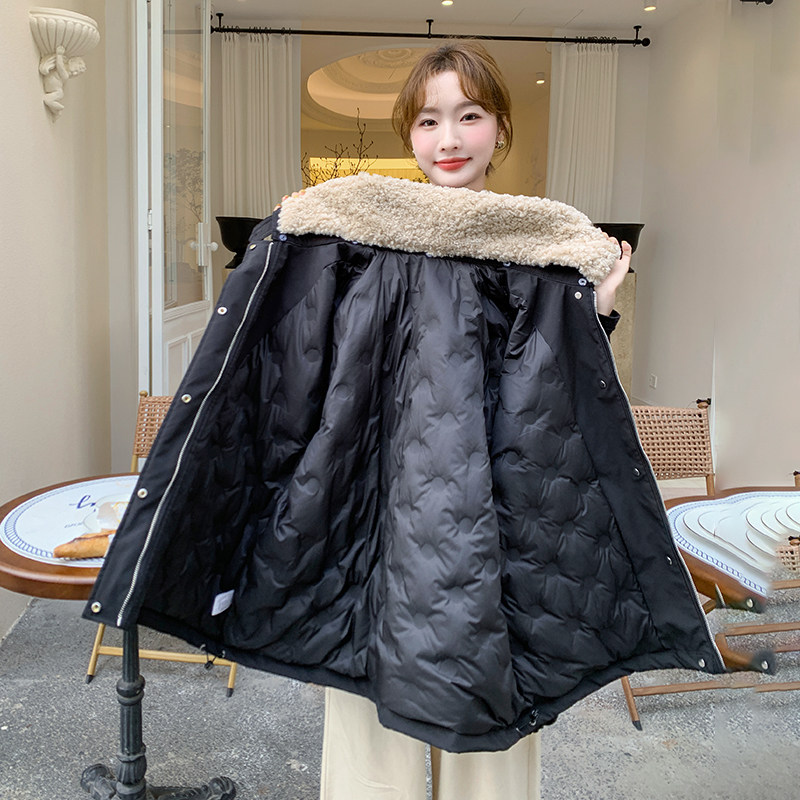 羊羔毛拼接羽绒服外套女2025冬季新款加厚设计感小众小个子派克服