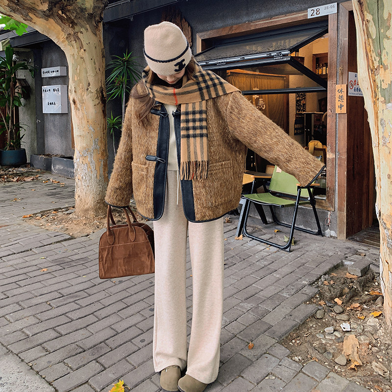 小香风羽绒服女2025年冬季新款高级感加厚时尚复古小个子毛呢外套