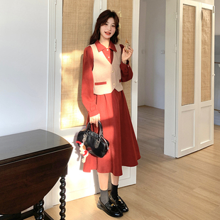 法式红色套装裙女2026春秋季新款高级感马甲长袖衬衫连衣裙两件套