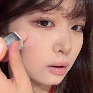 泰式感水光原生液体腮红!血色膨胀饱和收缩色伪素颜显白提升胭脂