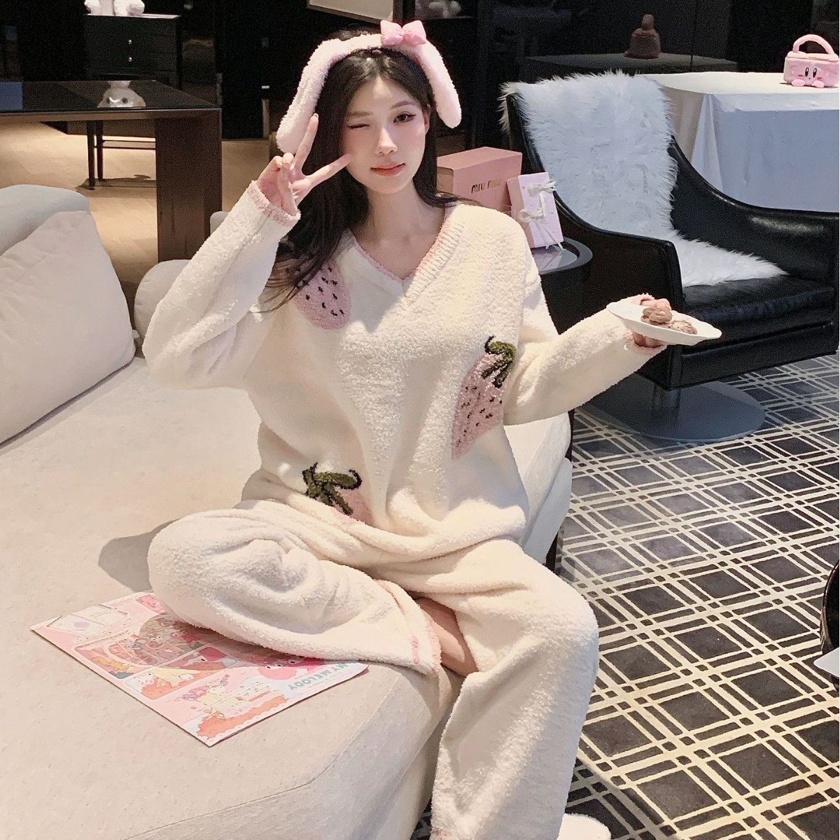 半边绒睡衣秋冬季草莓粉色毛衣加厚加绒软糯宽松软绵绵家居服甜美,女士内衣/男士内衣/家居服,睡袍/浴袍,淘宝优惠券,粉丝福利购,淘宝优惠卷