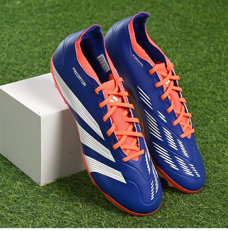 adidas欧洲杯配色AG短钉足球鞋