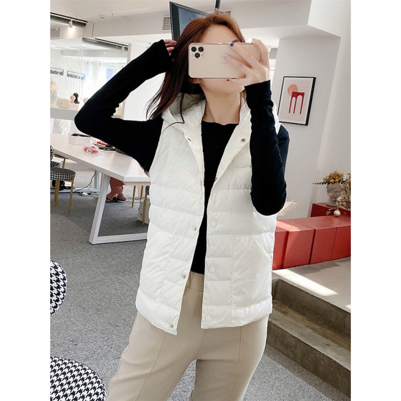 秋冬新款大衣伴侣内胆羽绒马甲女轻薄短款连帽内搭小坎肩外穿背心