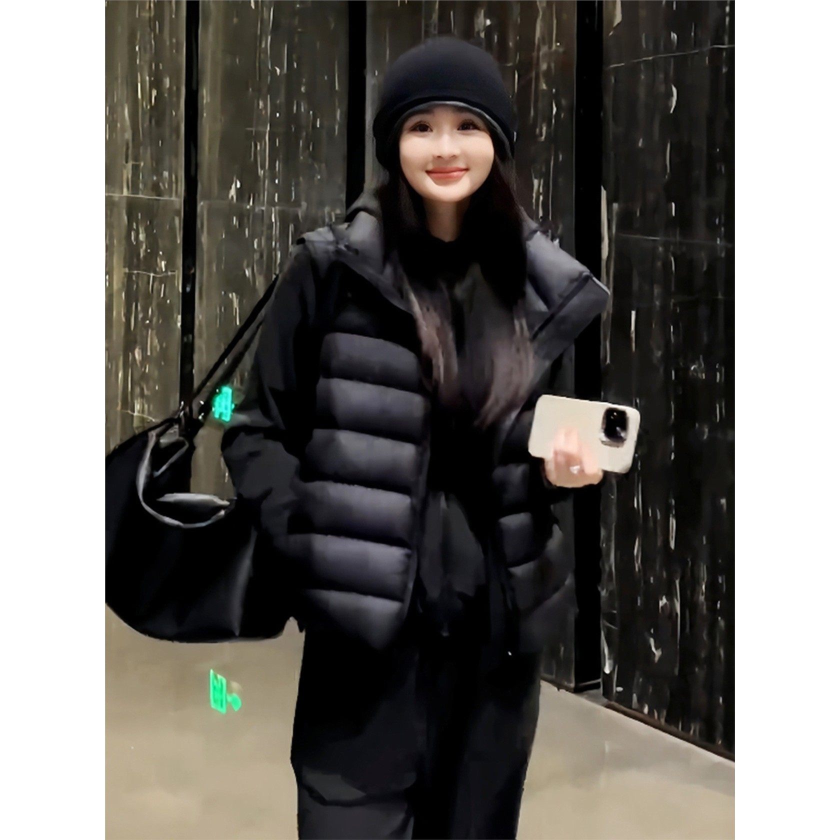 排骨羽绒马甲女款外穿2025秋冬新款宽松小个子白鸭绒背心保暖外套