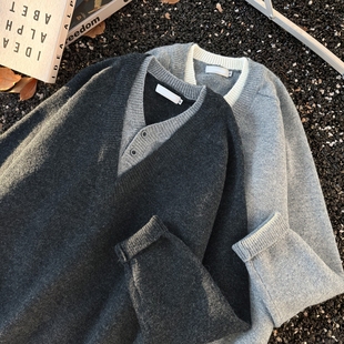深灰色假两件V领毛衣男款秋冬美式覆古针织衫老钱风慵懒开衫外套