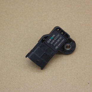 AX3 CROSS AX7进气压力传感器1.4TF01R00E057 S30H30 东风风神A30