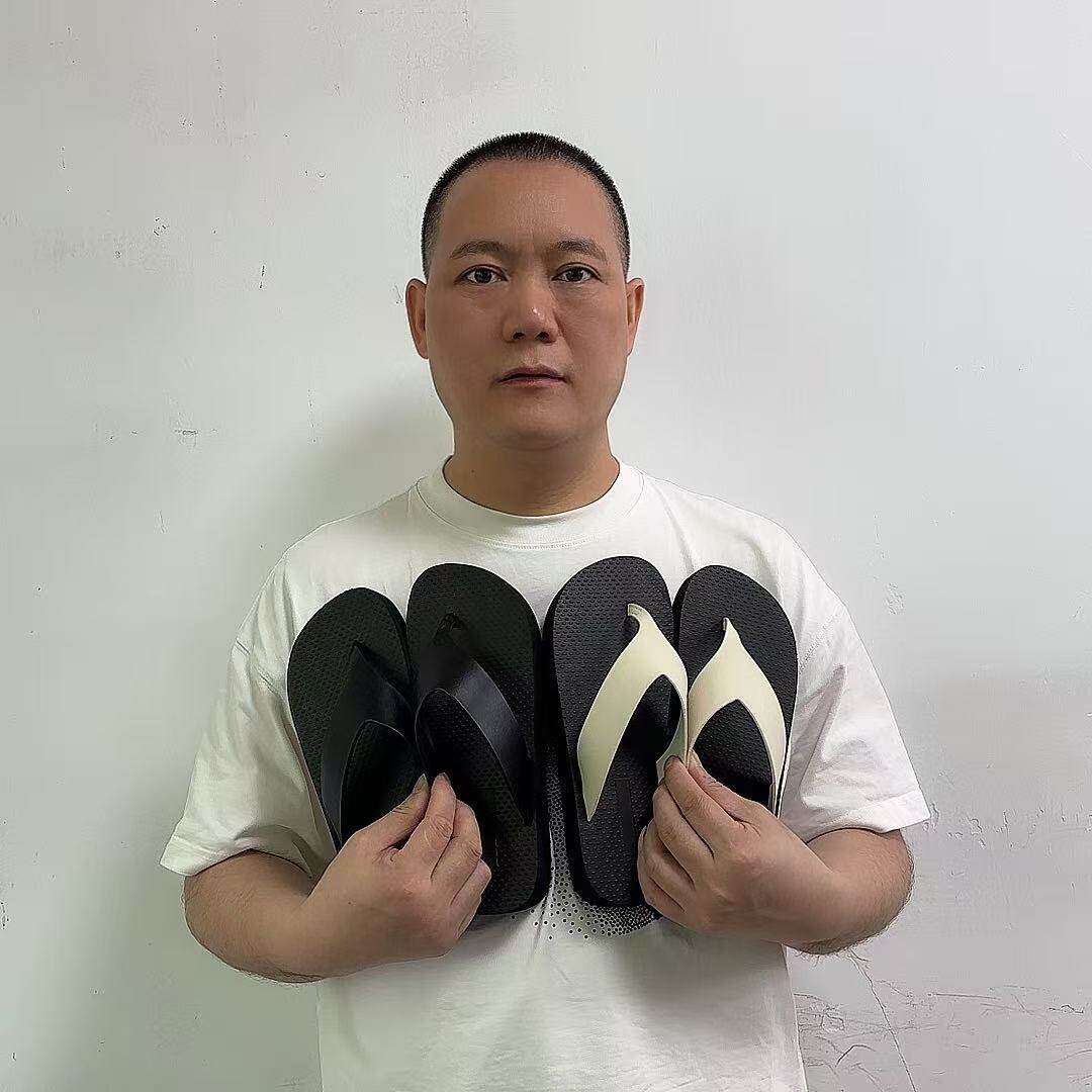 简约珍珠夹脚拖鞋女黑白两色基础款人字拖夏季外穿防滑平底凉拖