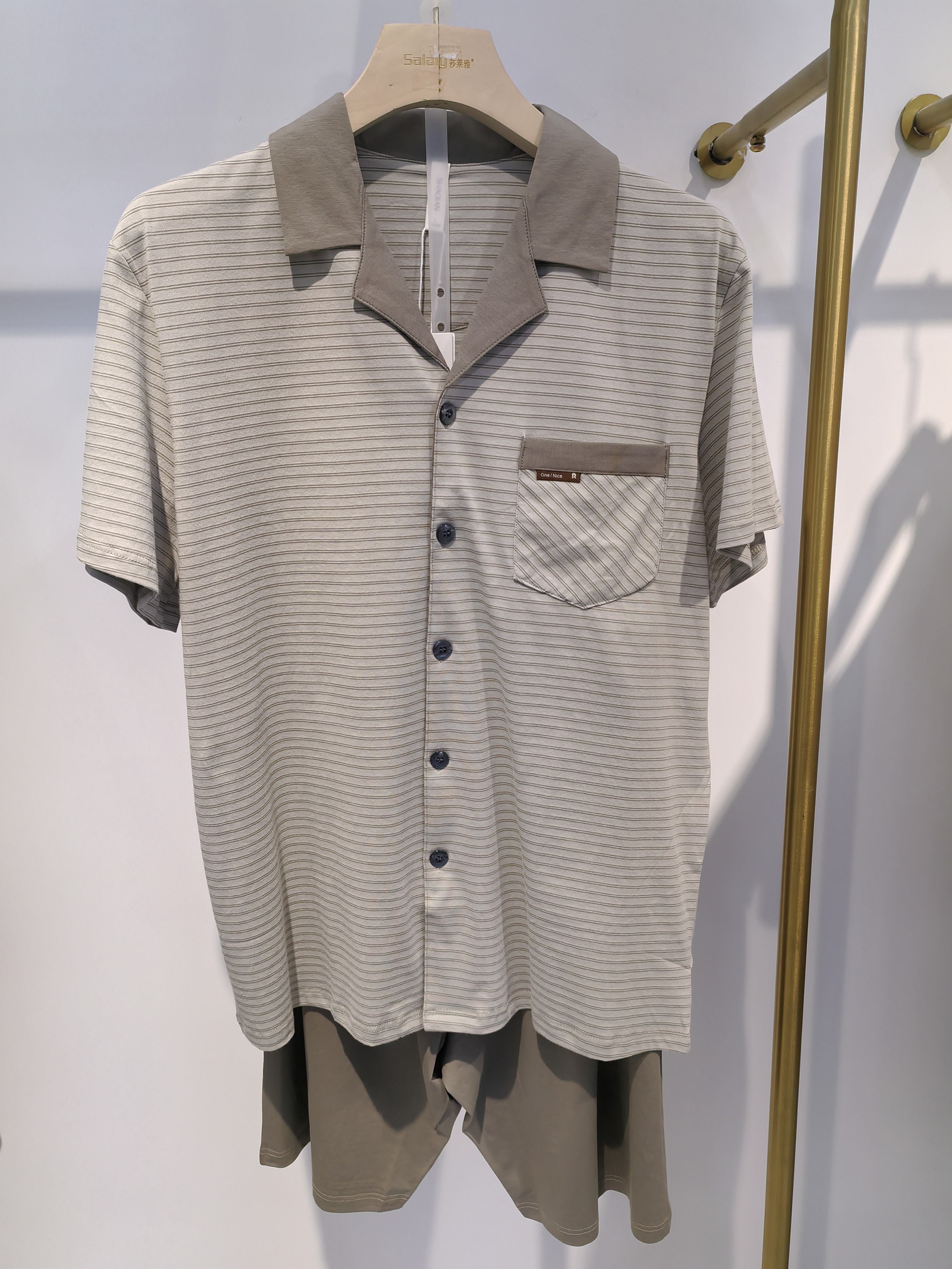 莎倩男款纯棉圆翻领开衫短袖短裤家居服睡衣套950099