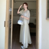 米杏色