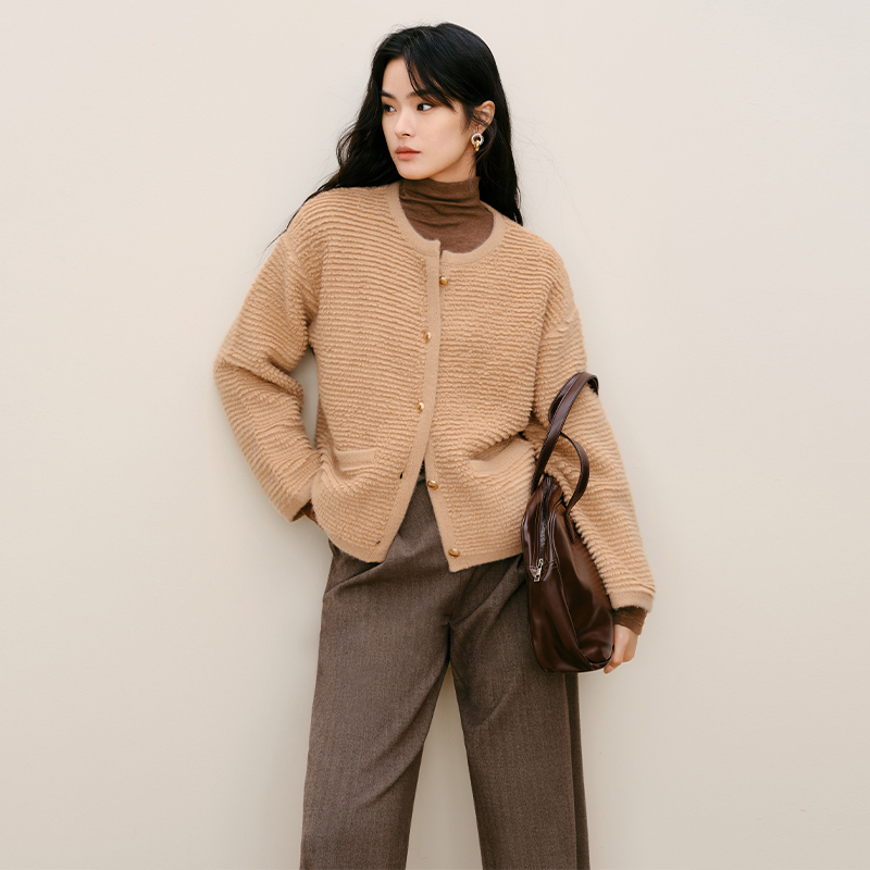 毛衫伊芙丽羊绒圆领小香风千金风