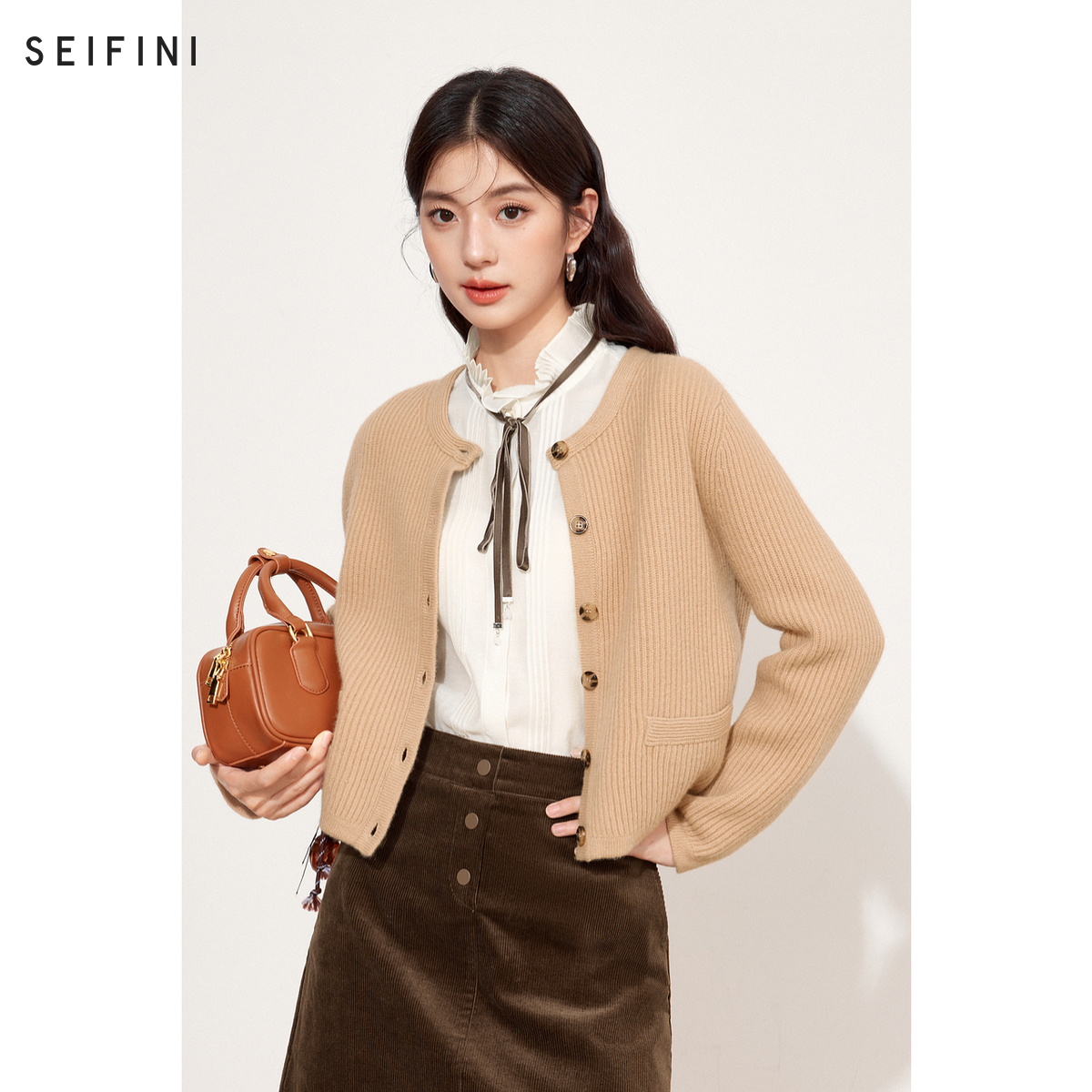 【商场同款】诗凡黎圆领针织衫2024冬新款开衫外搭女3FA733271