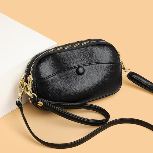 软皮手拿迷你双层贝壳包