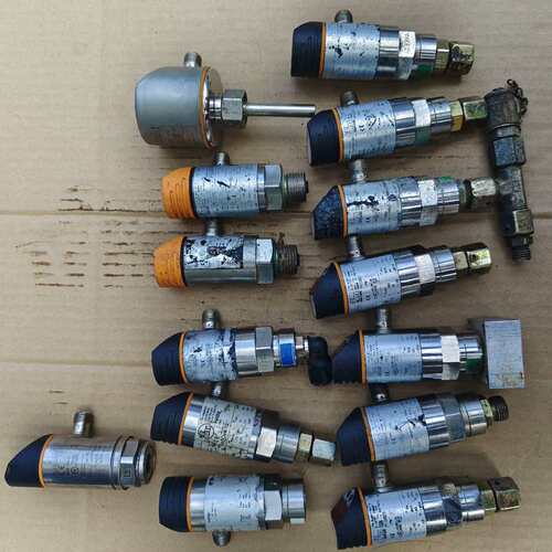 易福门传感器PN5002，7个--议价商品