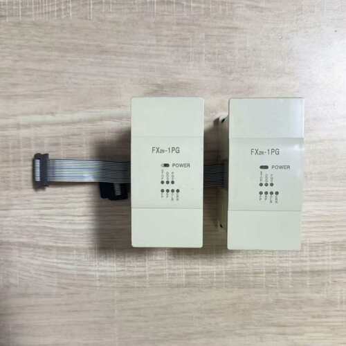 三菱FX2N-1PG-E 功能完好 实物图--议价商品