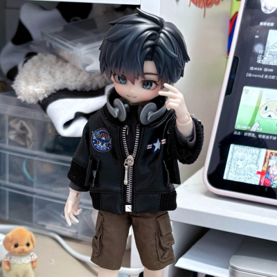 8分北冥体娃衣小雷机车皮衣外套