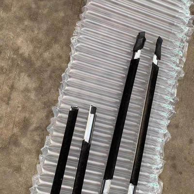 宝马E38 728 740 750iL车门玻璃外压条一套，前后玻璃内压条左右