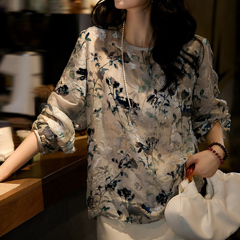 嘉兴本初服饰金线丝绒烂花真丝小衫~重工宽松圆领罩衫上衣女新款