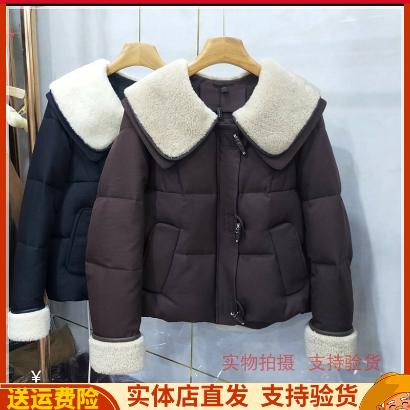 娃娃领拼接羽绒服小款外套女