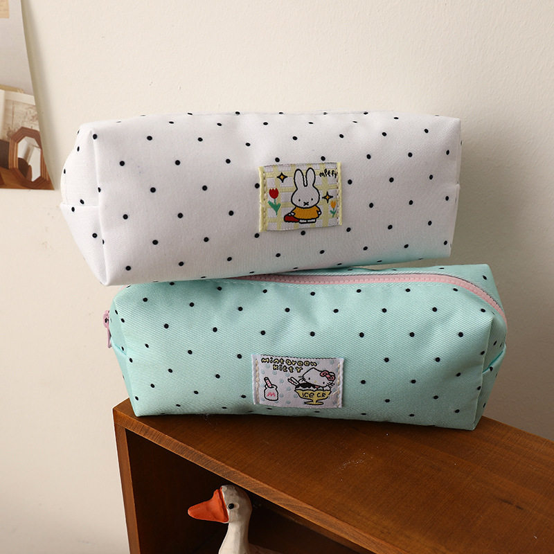 波点Kitty猫米菲兔笔袋简约小清新女生高颜值可爱便宜学生铅笔袋