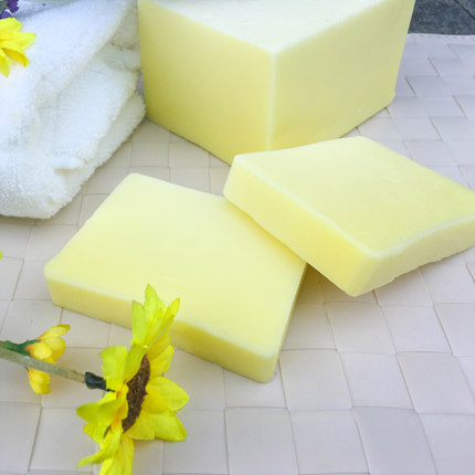 肥皂剧甘菊进口手工皂沐浴洗澡皂天然精油皂英国冷制皂全身清洁女