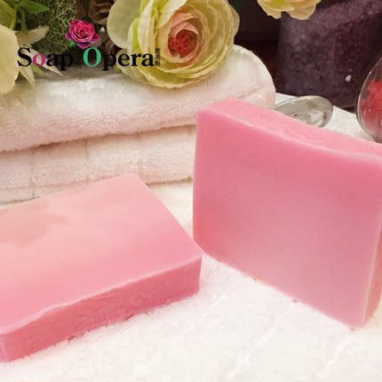 肥皂剧英国手工皂草莓香进口精油香皂洗澡天然沐浴皂全身保湿补水