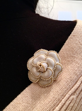 强推超美山茶花胸针▲TVER▲韩国东大门胸花小香风女立体花朵别针