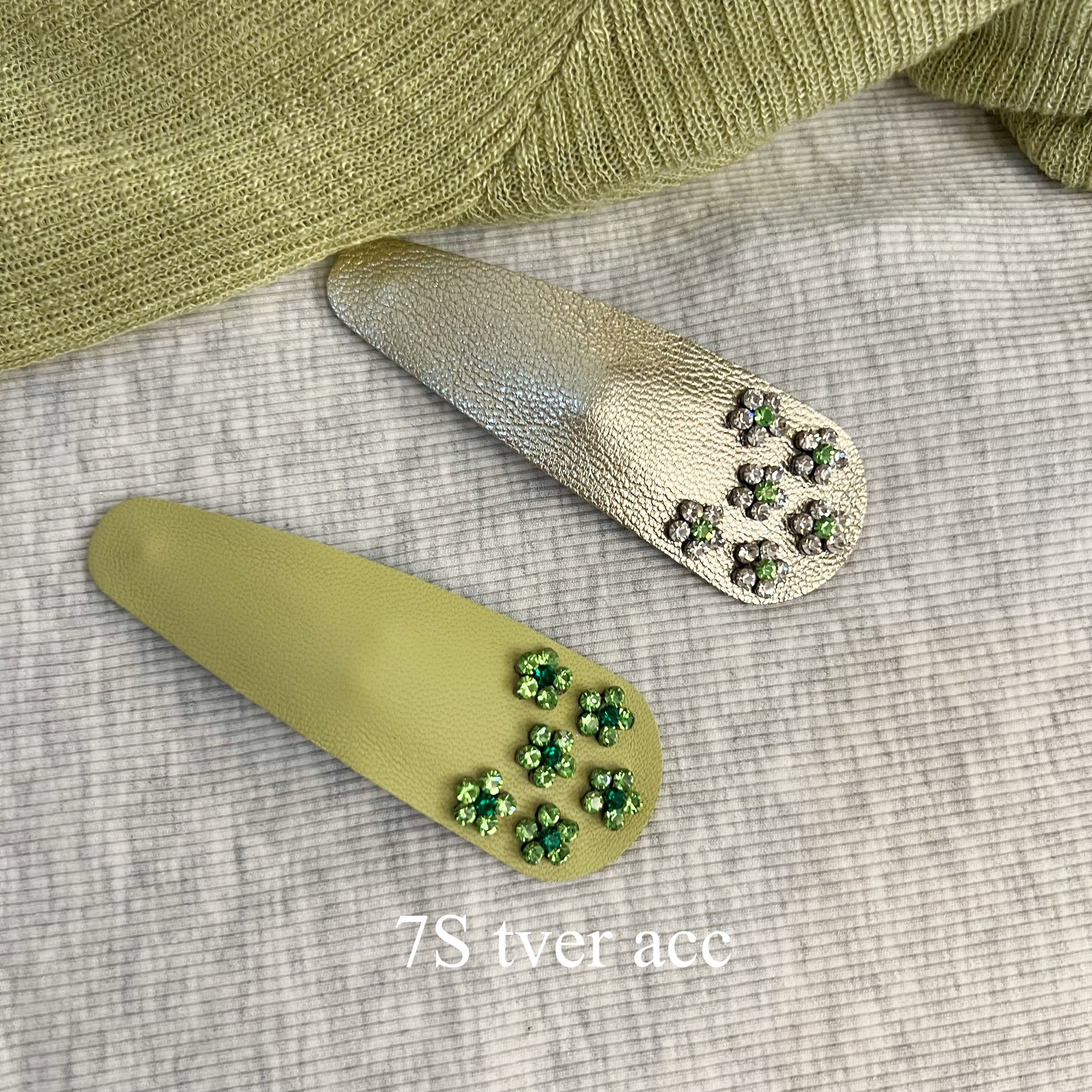 Tveracc实拍唯美韩国进口青草绿真皮水钻花花发夹 发饰女 额头夹