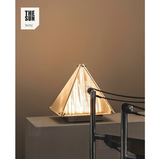 SingChan台灯设计师款 饰艺术书房 样板房卧室床头Fragment装