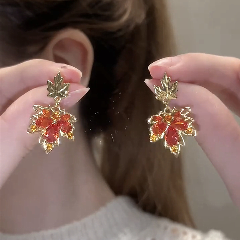 红色水晶枫叶耳环耳钉2025新款