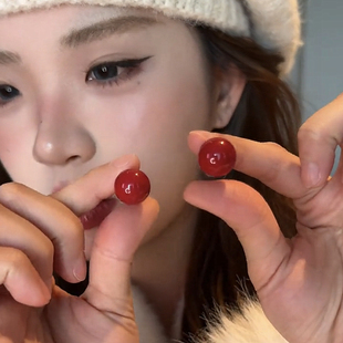 红色耳环女复古安可拉红耳钉s925银针气质新款新中式豆豆秋冬耳饰