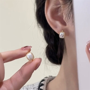潮简约白色珠珠耳扣女气质轻奢时尚 新款 小众温柔ins风抗过敏耳饰