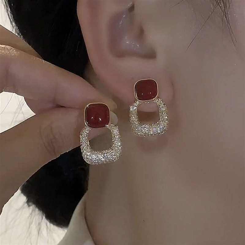 S925银针高级感红色镶钻镂空方形耳环女2023新款气质百搭时尚耳饰