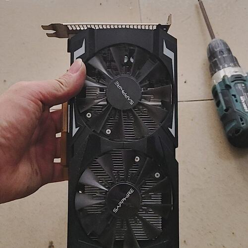 议价，蓝宝石RX460 2G 双风扇显卡，正常使用，维修
