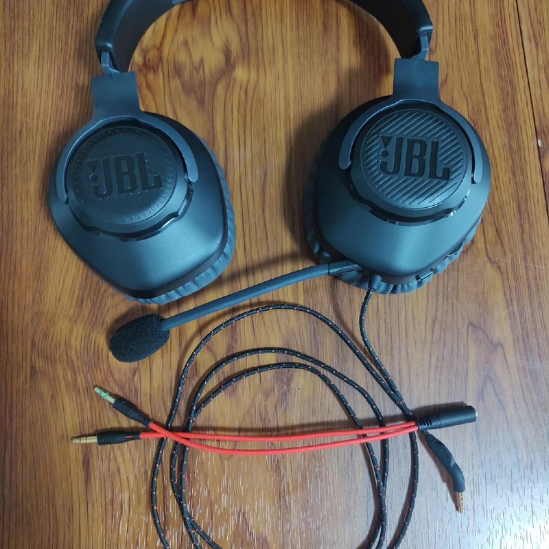 议价JBL 头戴式耳机 量子风暴 q100 7.1声道耳机维修