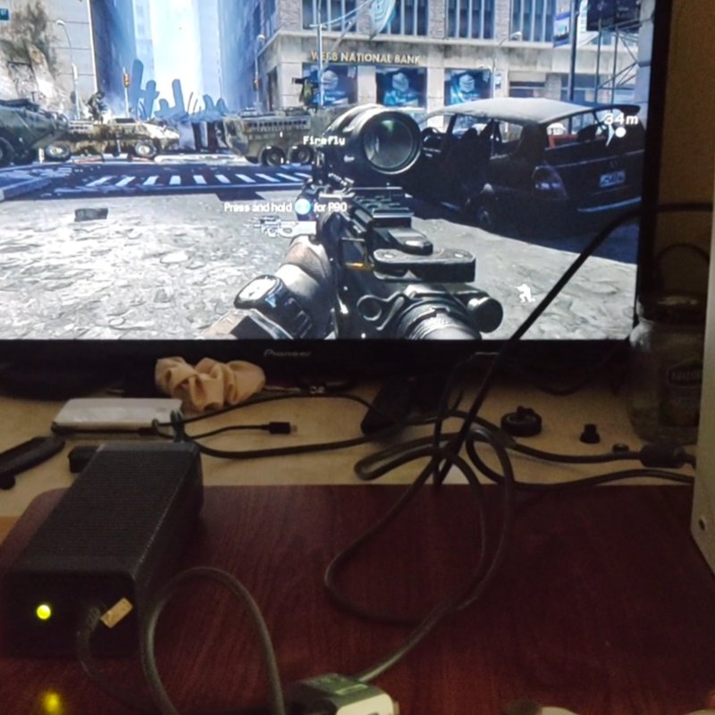 议价软 XBOX360 机 带原装电源，带一个原装手柄，带维修