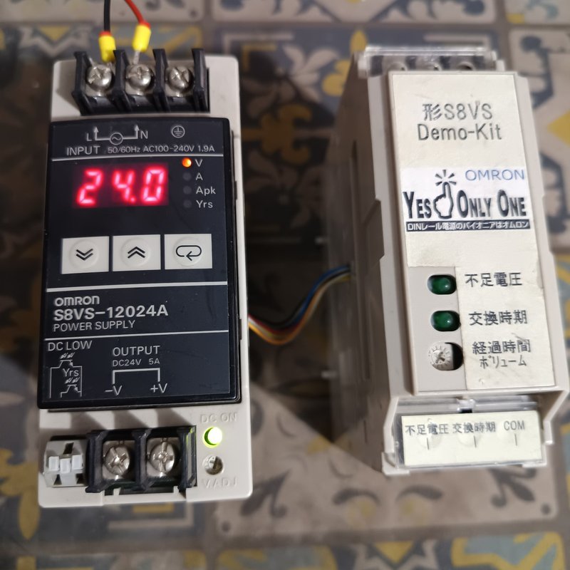 议价欧姆龙开关电源24VDC,5A,120W二手拆机一台,实物如维修